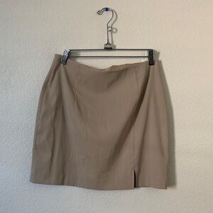 Elegant Tan Women's Skirt